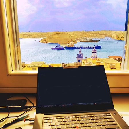 Cove 532 By Savynomad Harbour Residences Wow View Valletta Eksteriør bilde