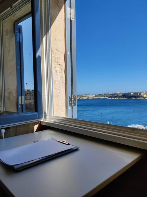 Cove 532 By Savynomad Harbour Residences Wow View Valletta Eksteriør bilde