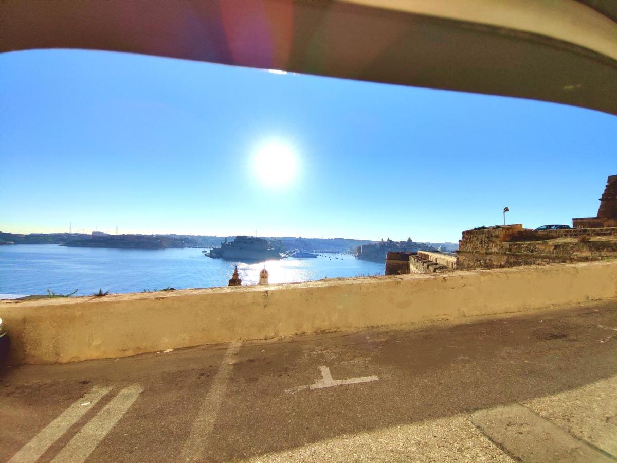 Cove 532 By Savynomad Harbour Residences Wow View Valletta Eksteriør bilde